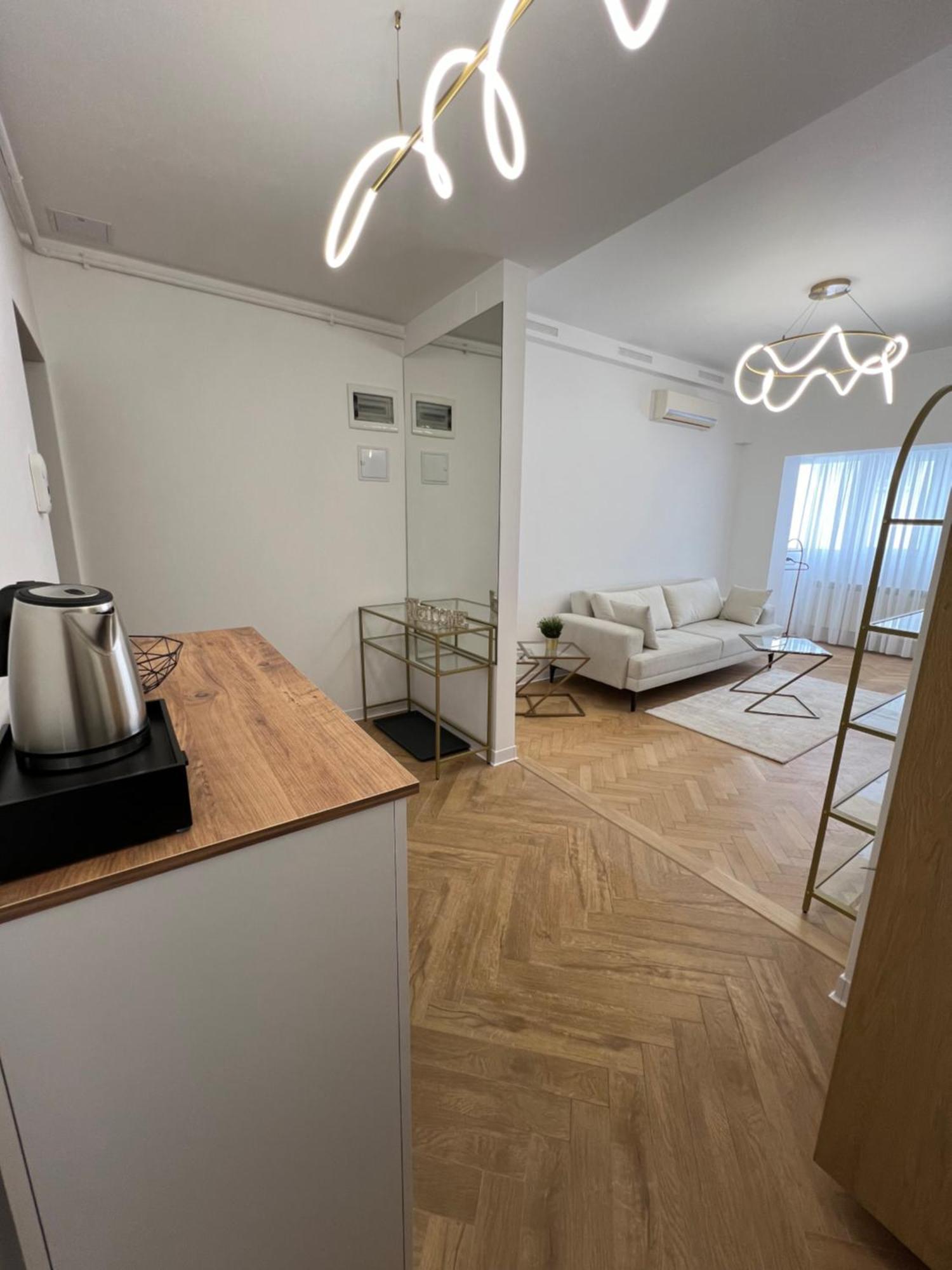 Bucharest City Center Apt Victoriei St Exteriér fotografie