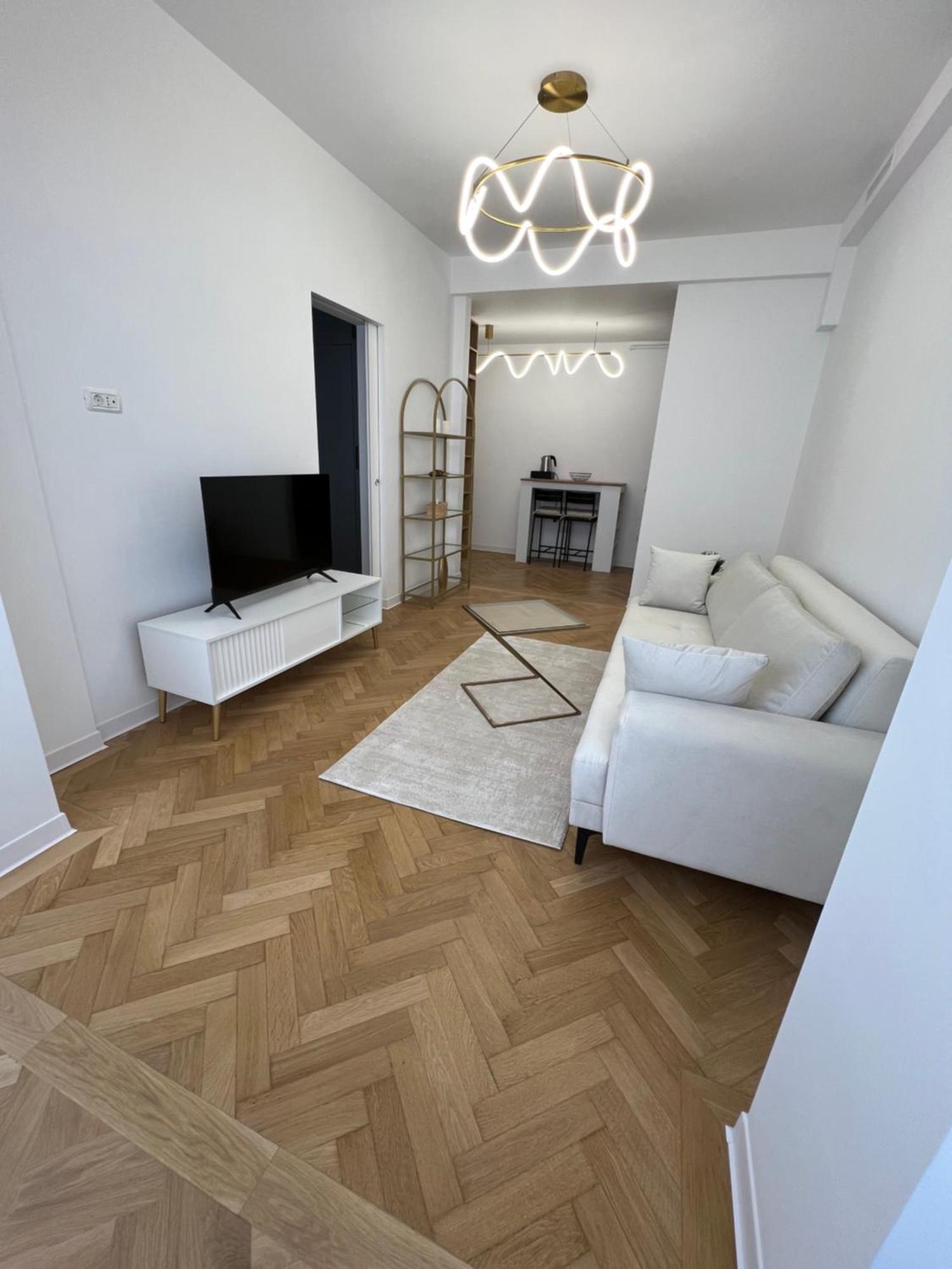 Bucharest City Center Apt Victoriei St Exteriér fotografie